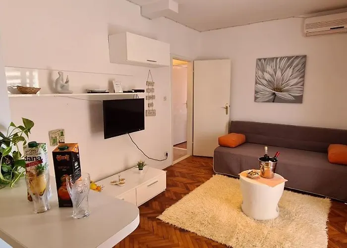 The View * Jelsa (Hvar)